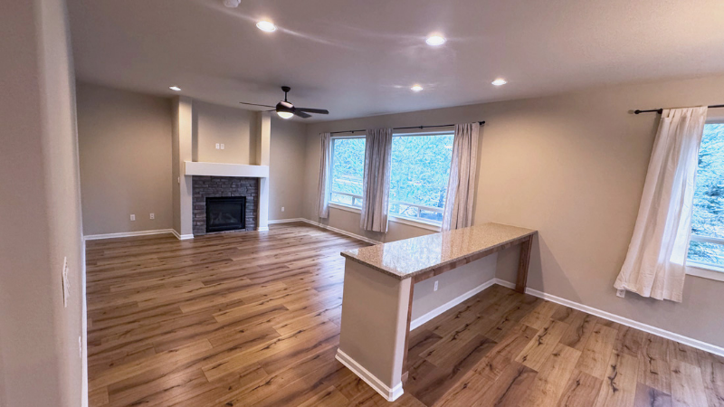 2380 Nw Debron Ln - Photo 7 of 19