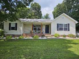3041 Bowker Rd - Photo 1 of 1