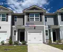featured image of 6 Sweetspire Dr Nw