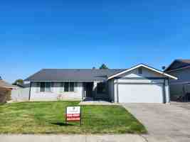 featured image of 1709 S Rainier Pl