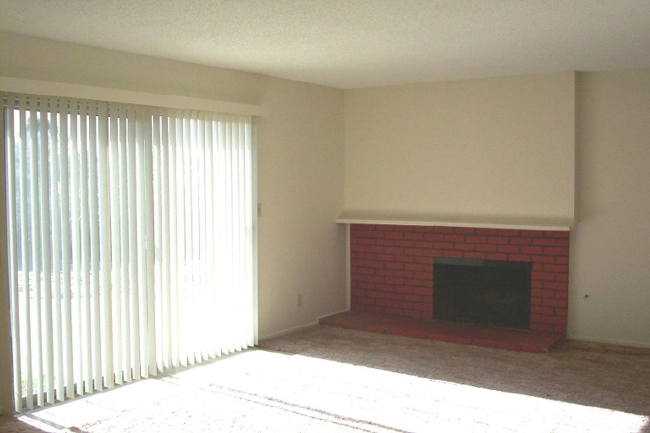 3906 Rigel Ave - Photo 2 of 3