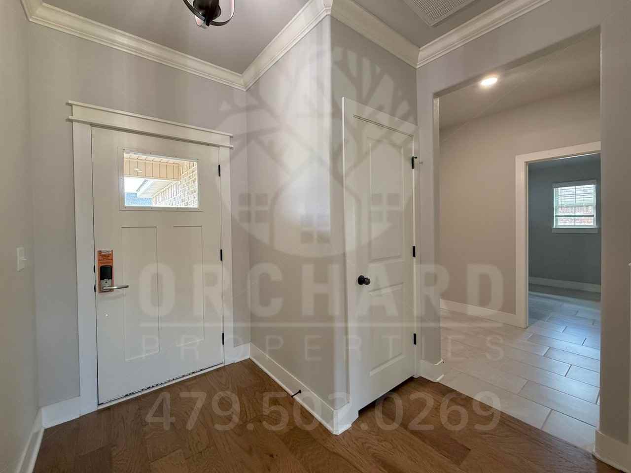 927 Fair Oaks St - Photo 3 of 22