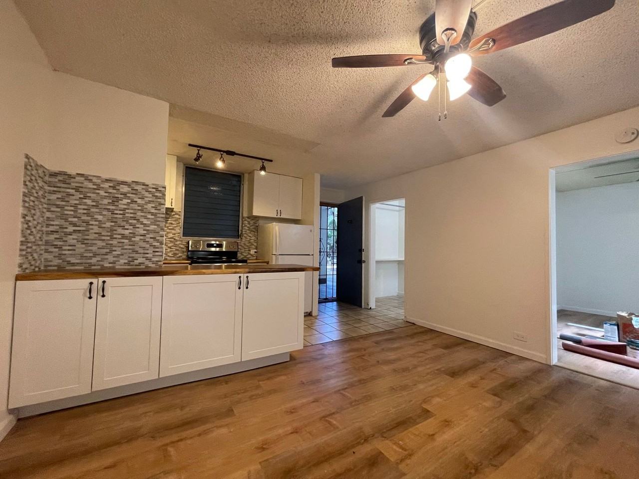 1914 University Ave #209 - Photo 4 of 11