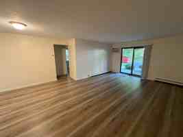 featured image of 414 414 417 426 Munson Place