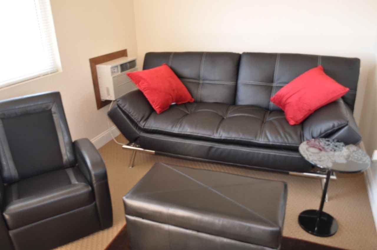 Alborz Studios - Photo 5 of 8