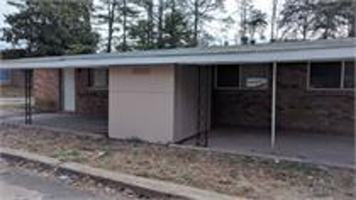 featured image of 4960 Central Dr