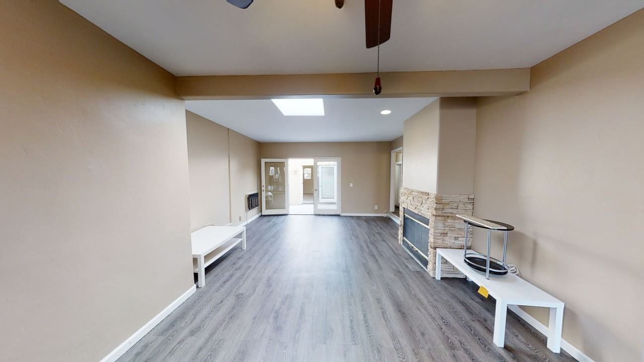 6243 Dorothy Drive - Photo 5 of 22