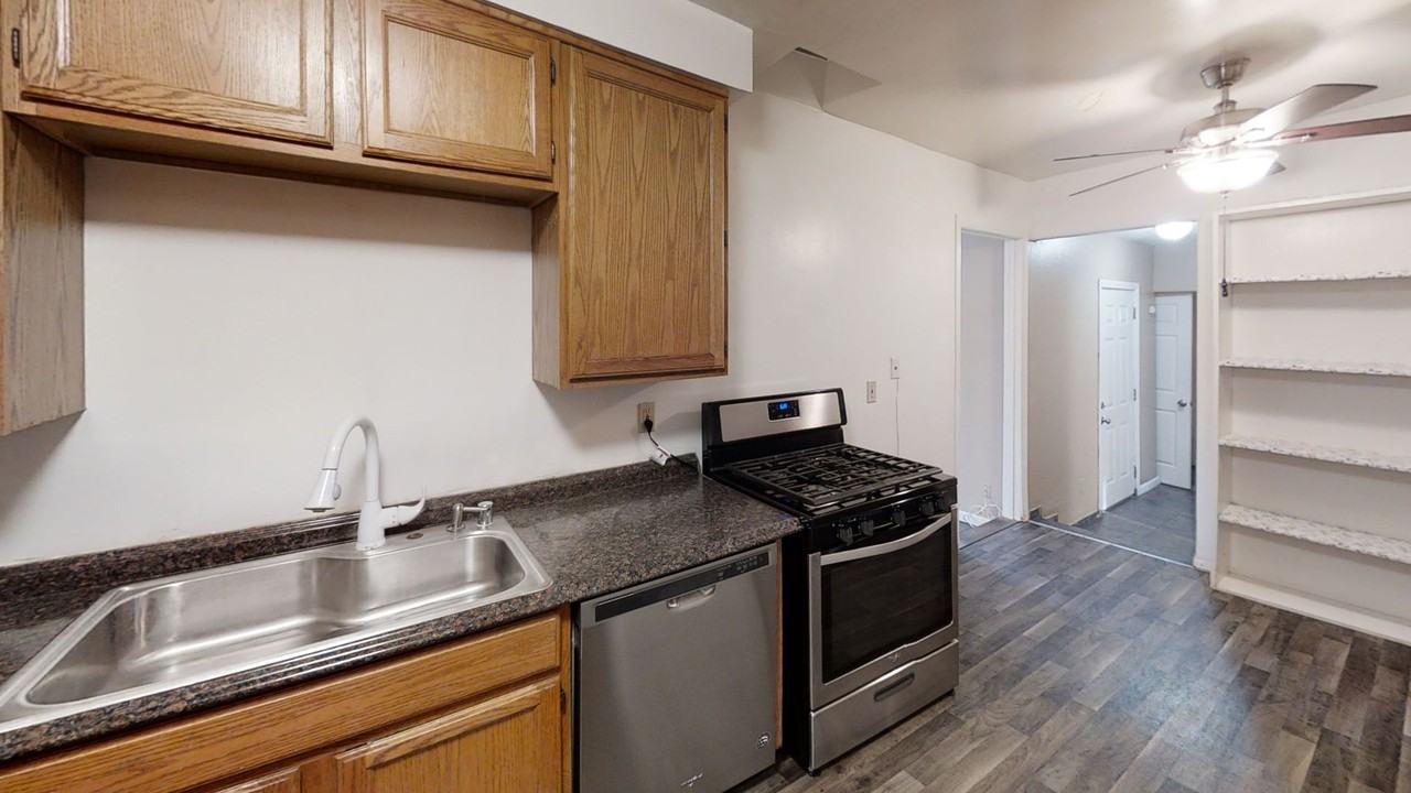 6243 Dorothy Drive - Photo 7 of 22