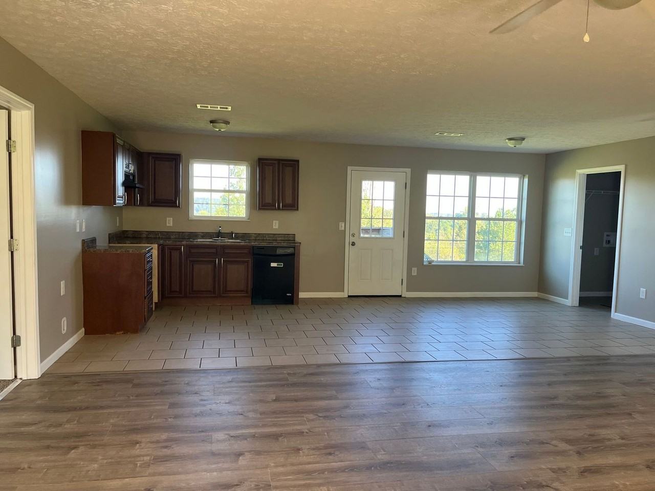 668 Privet Street - Photo 3 of 14