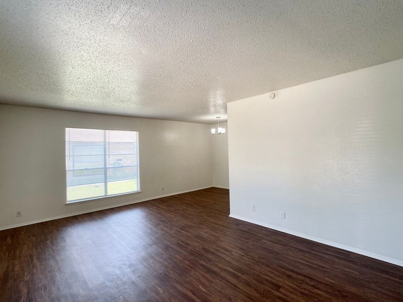 2603A Brickford Cv - Photo 2 of 17