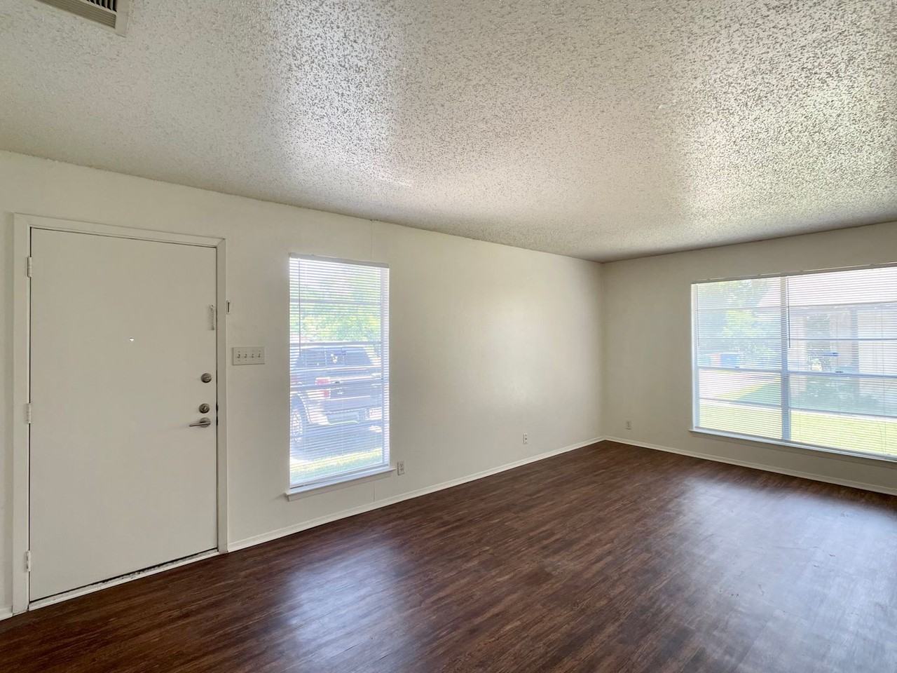 2603A Brickford Cv - Photo 3 of 17