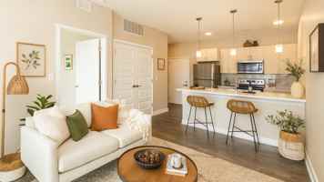 featured image of 125 Mckinley St