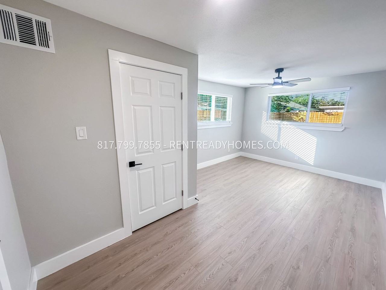2248 Marlo St - Photo 5 of 12
