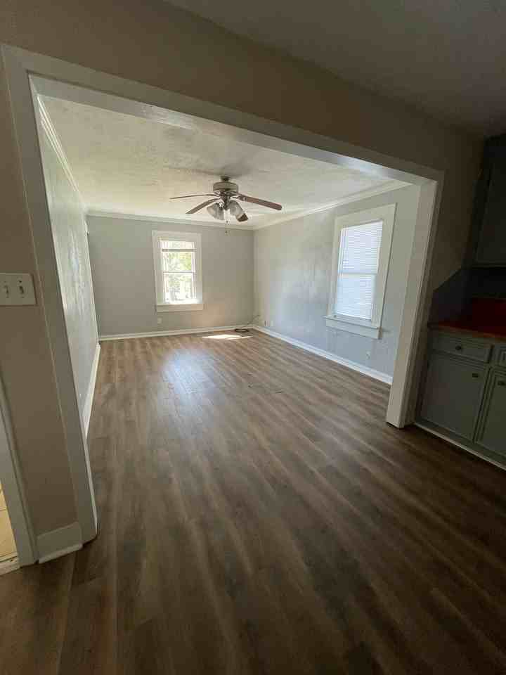 2813 Louisiana Avenue - Photo 3 of 7