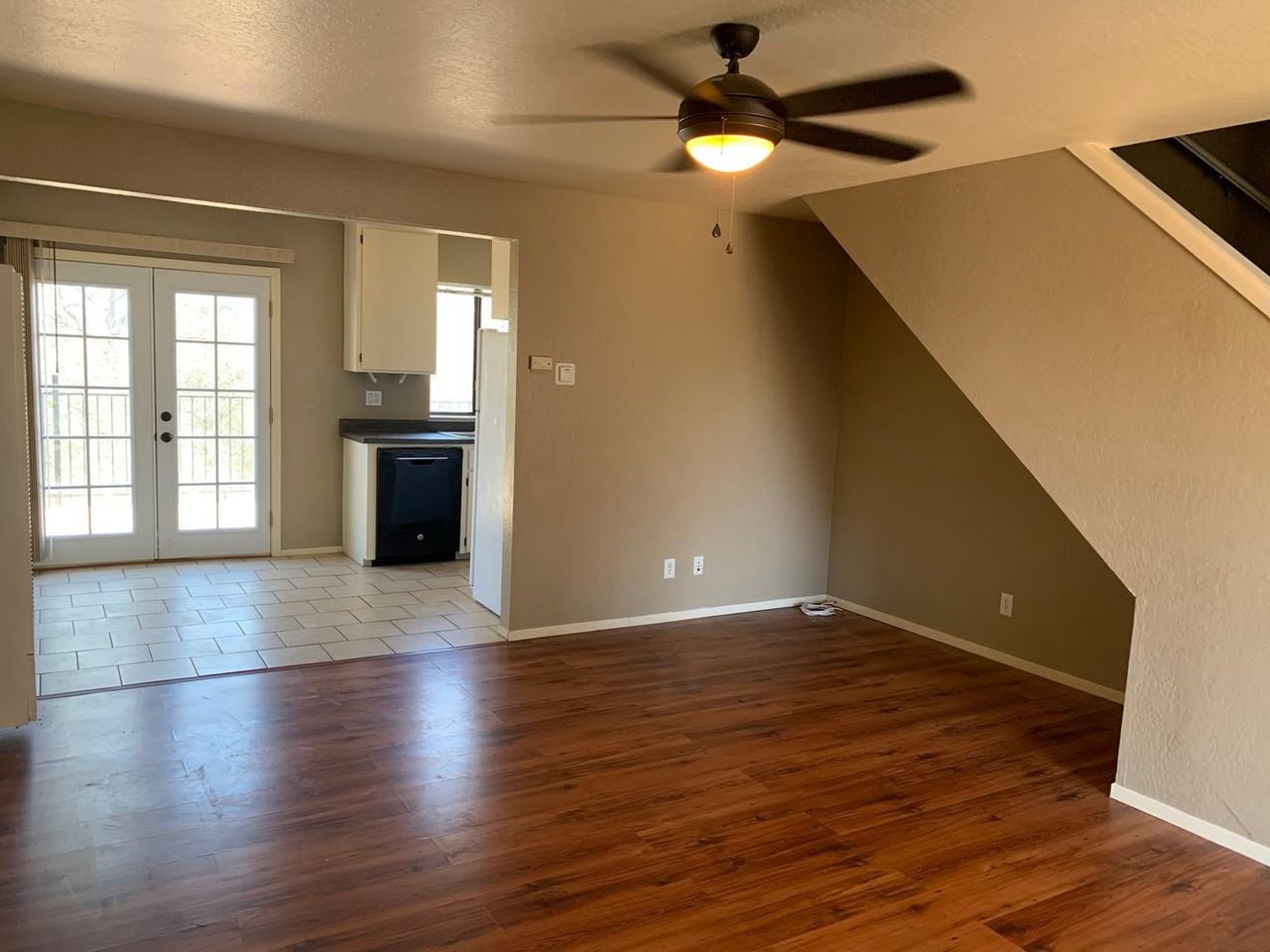 3601 Signal Hill Trl - Photo 2 of 12