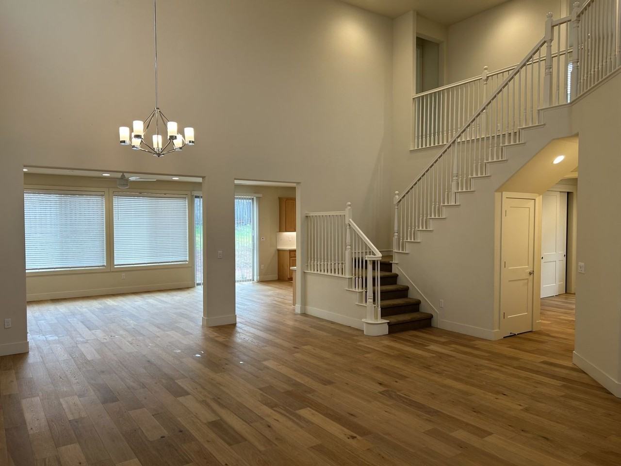 3904 Park Gardens Dr - Photo 5 of 35