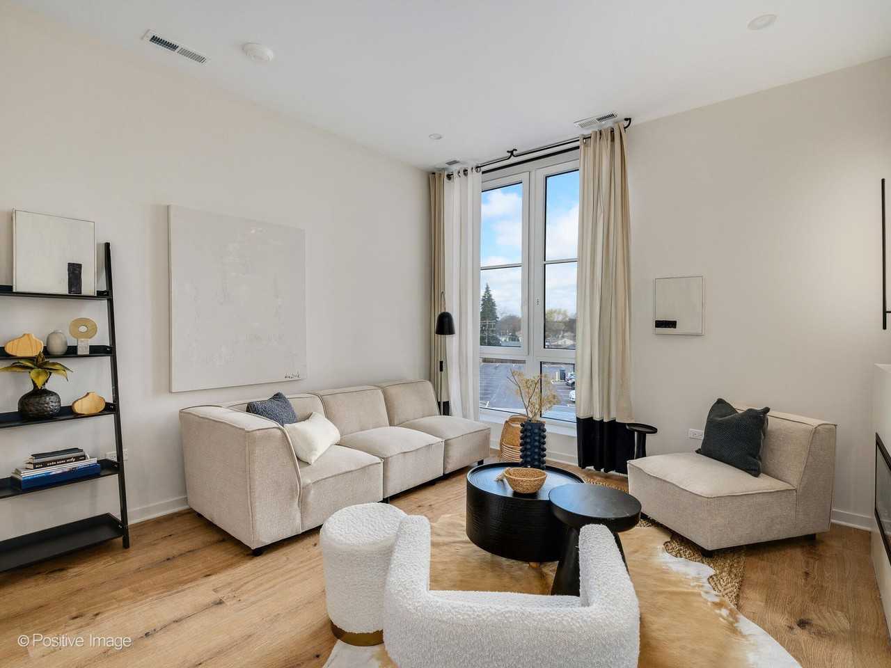 Prospect Place Luxury Apartments - Photo 7 of 38