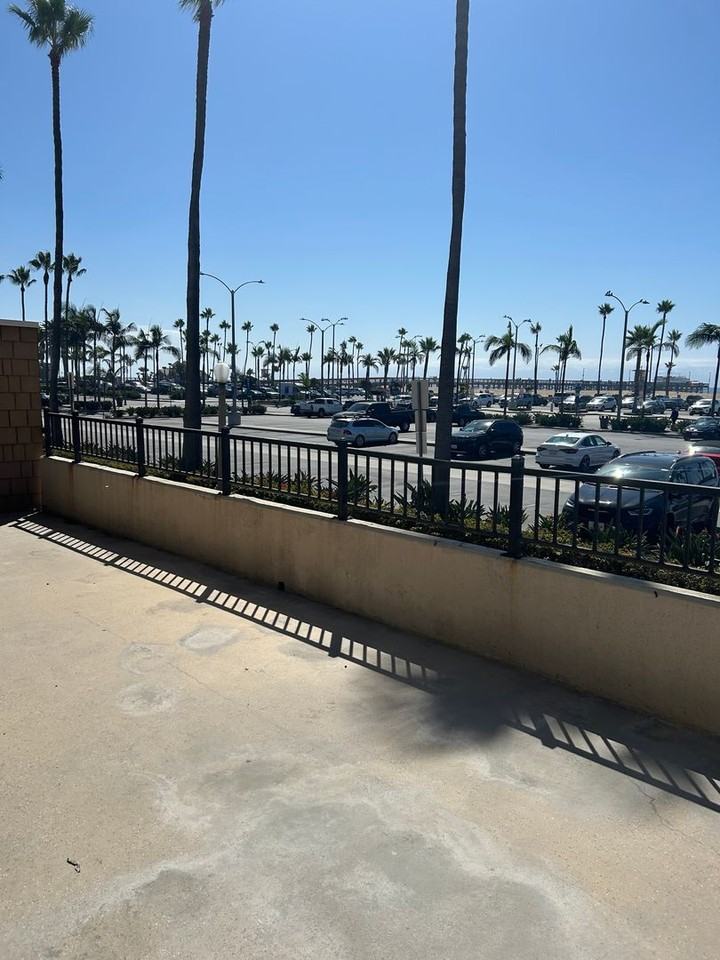 600 E Oceanfront - Photo 3 of 14