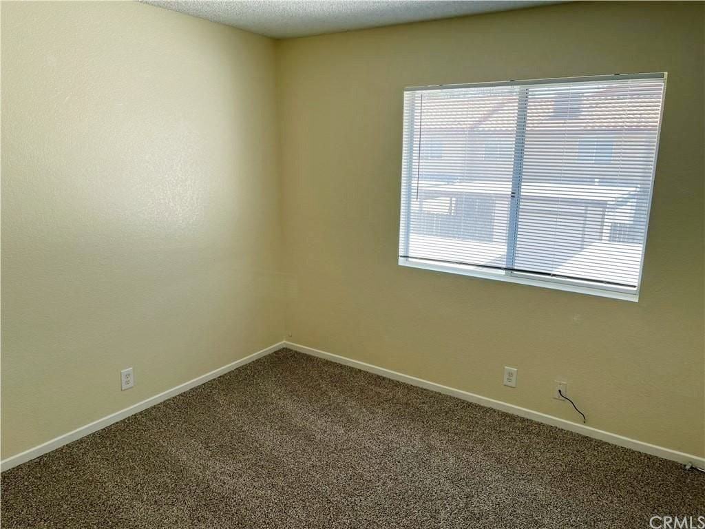 127 Tiger Ln, Unit 1 - Photo 3 of 30