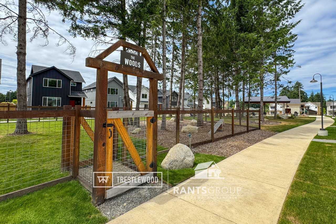 Trestlewood Townhomes - Photo 7 of 44