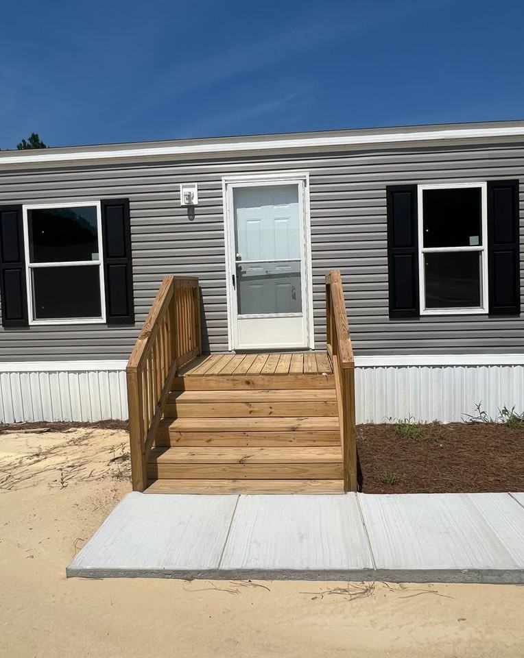 1016 Evergreen Dr - Photo 2 of 24