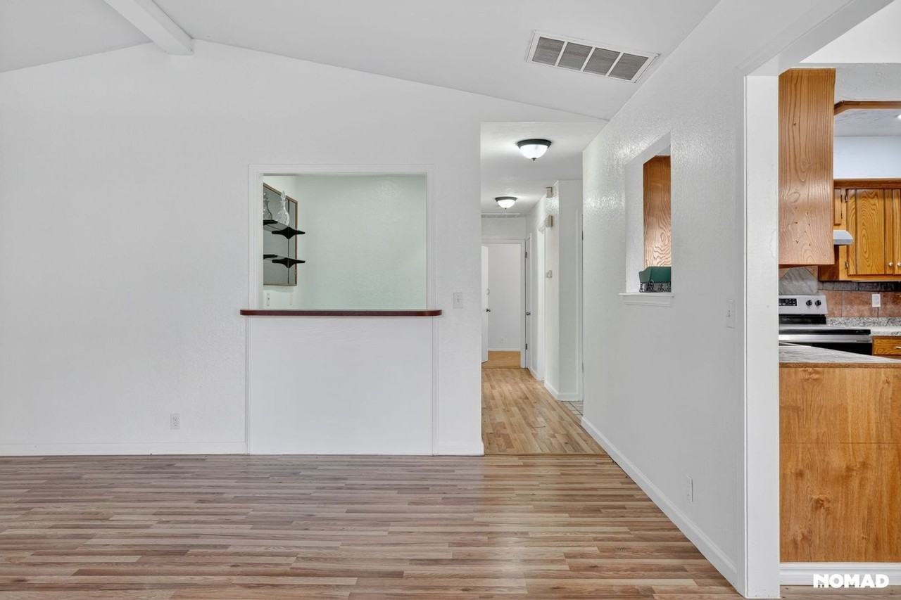 9000 Kimberly Road - Photo 2 of 32