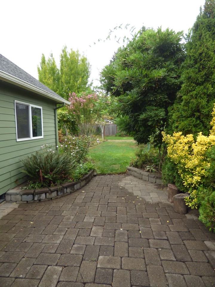 4592 Indian Earth Ct Ne - Photo 3 of 41