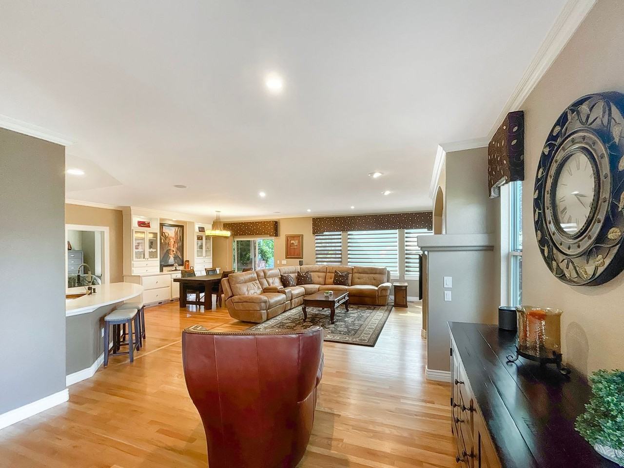8163 S Quemoy Cir - Photo 4 of 17