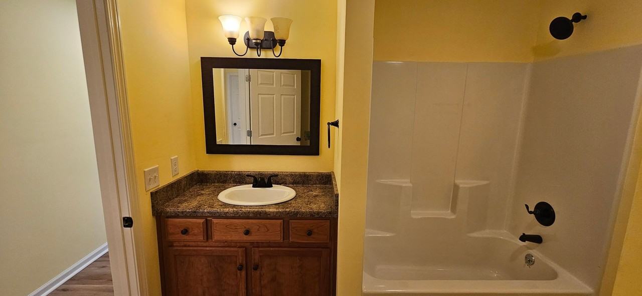 225 Jack Hunt Road - Photo 7 of 10