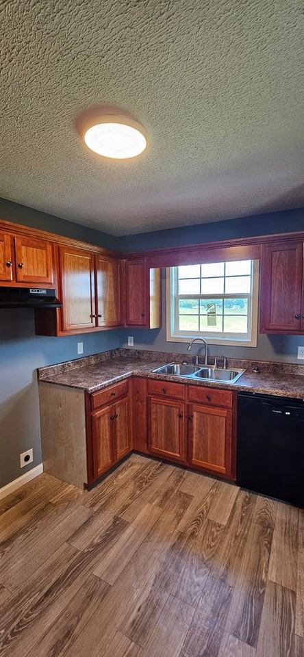 319 Jack Hunt Road - Photo 4 of 11