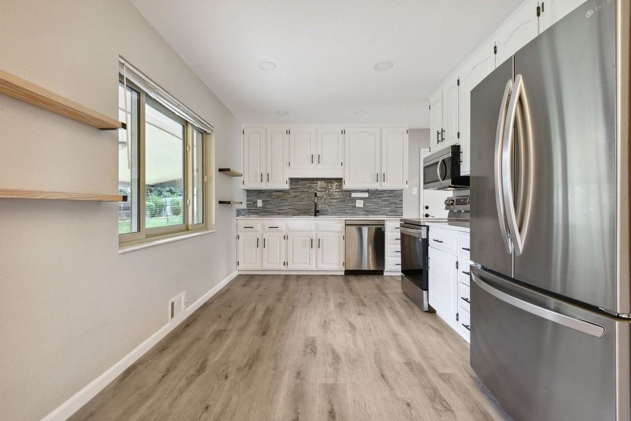 2963 S Vrain St - Photo 6 of 26