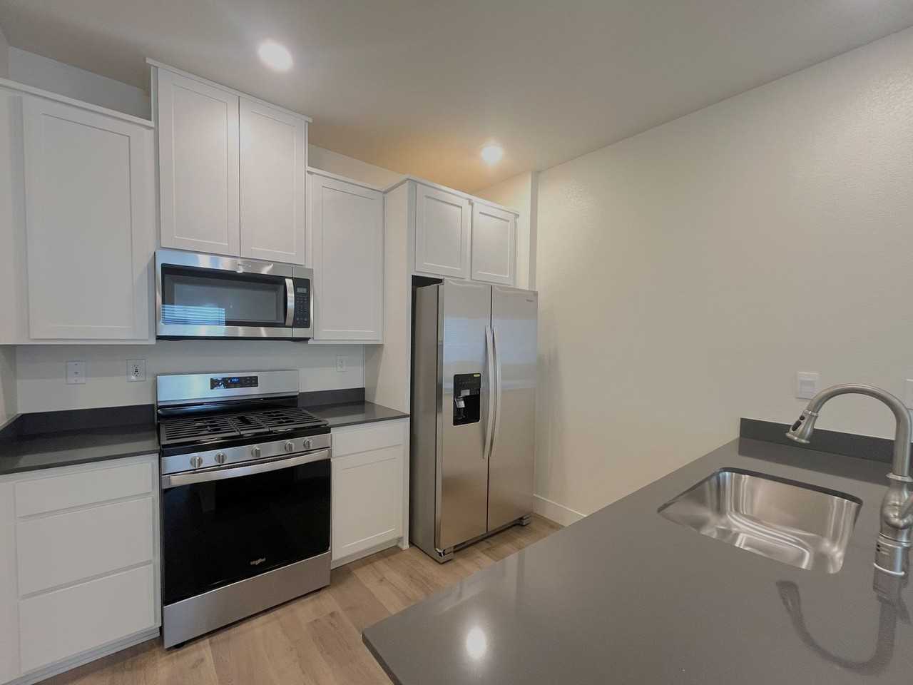 1612 Prancer St Lot 3 - Photo 3 of 13