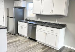 featured image of 1840 Rosemont Dr