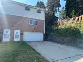 featured image of 1313 Arnold St