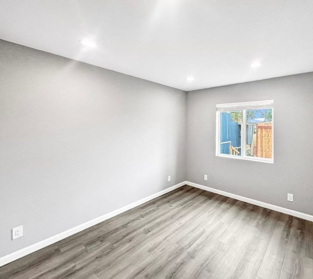 4933 Auburn Dr - Photo 5 of 22