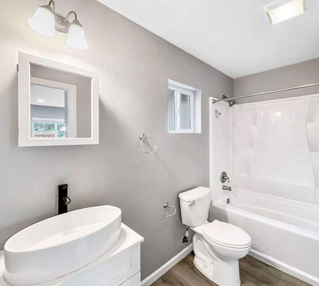 4933 Auburn Dr - Photo 7 of 22