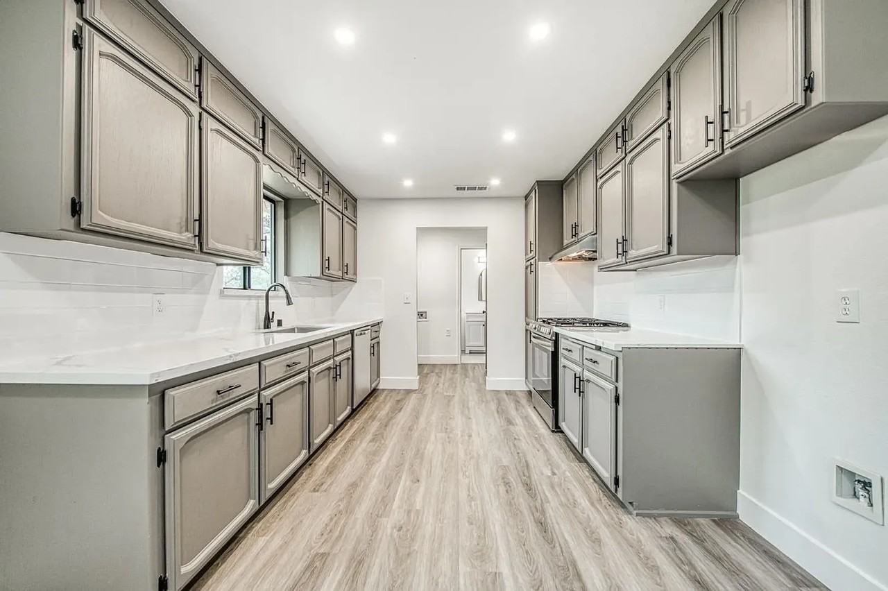 42741 Revis Way - Photo 3 of 16