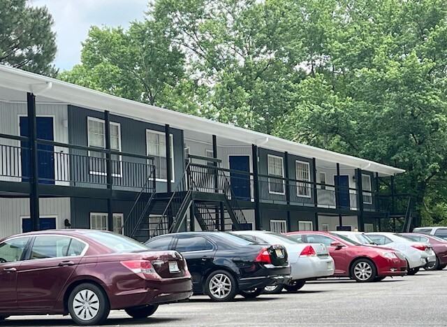 Brookstone - Photo 3 of 4