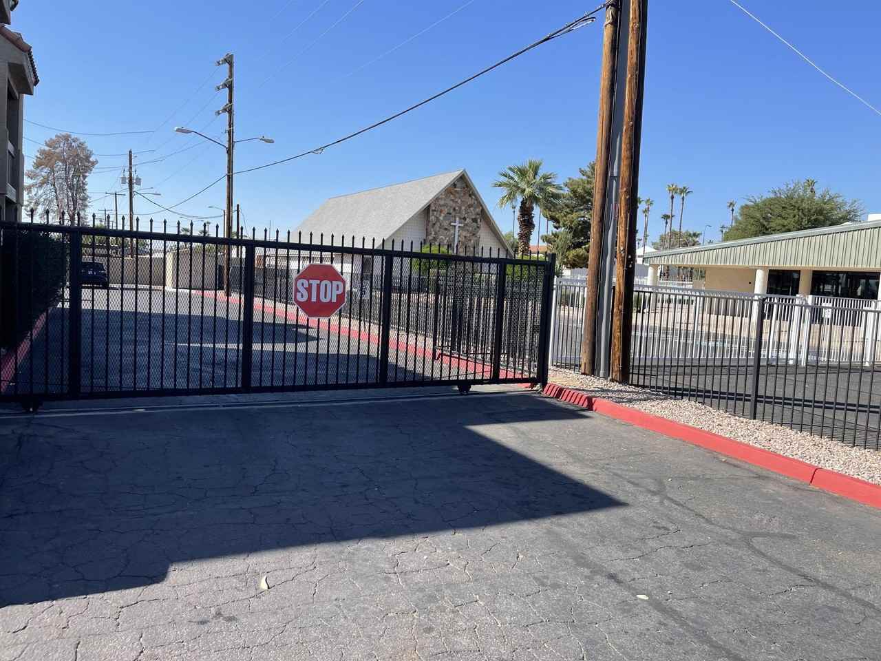 Finisterra Apartments North - Photo 6 of 29