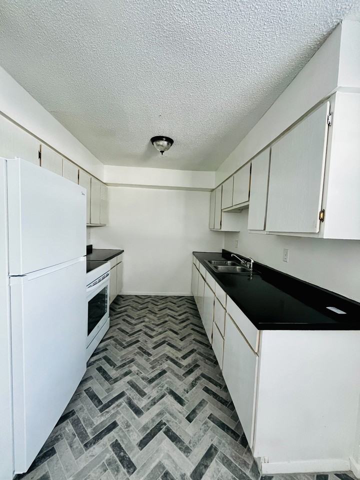 450 Tomoka Avenue - Photo 6 of 30