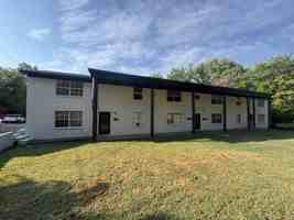 featured image of 242 Lake Dr Apt 1