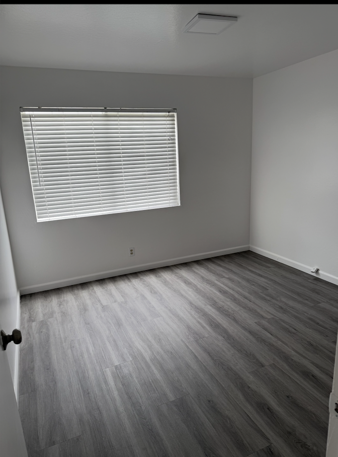 560 Lafayette - Photo 2 of 20