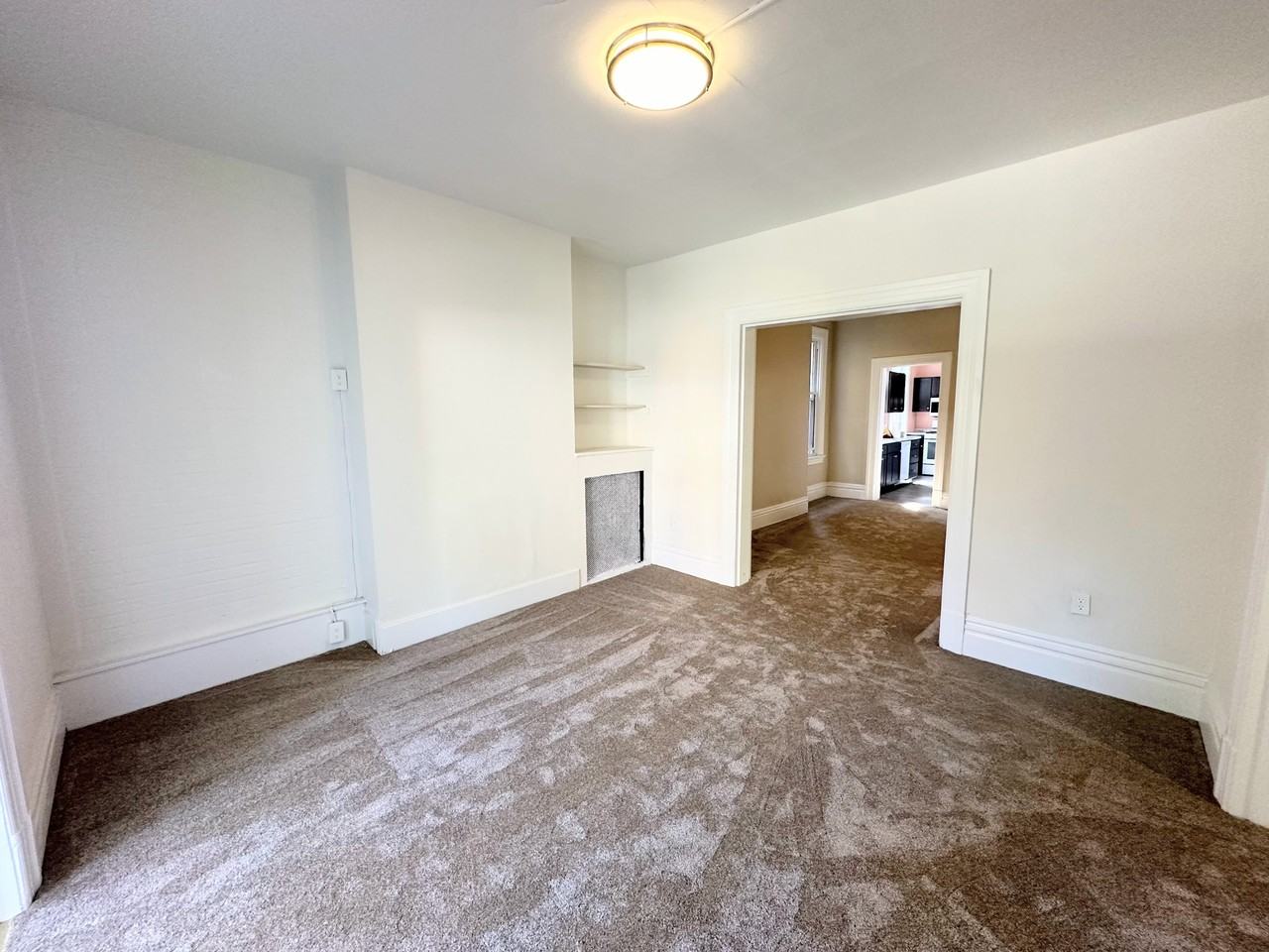 210 Franklin Avenue - Photo 5 of 19