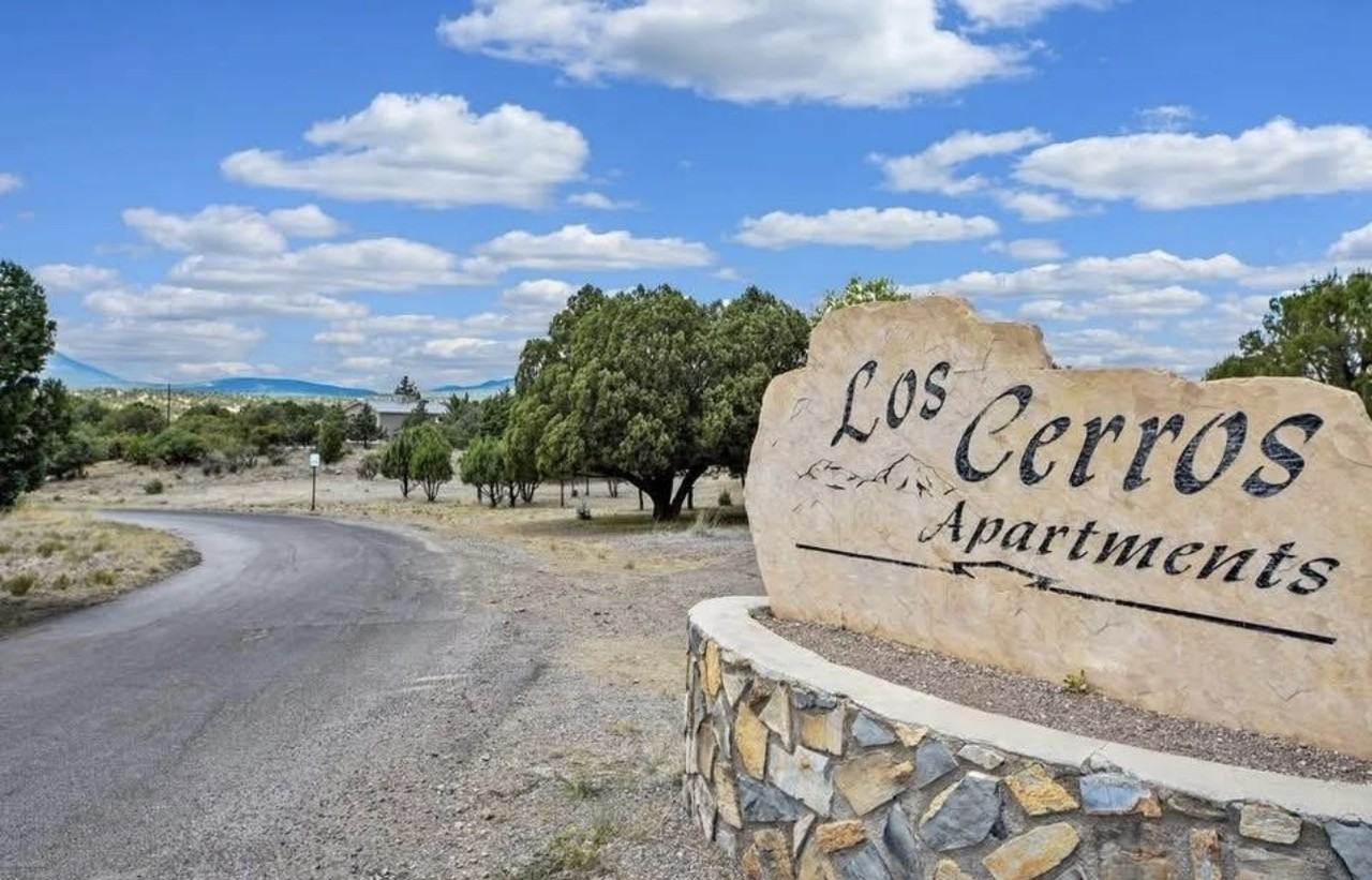 Los Cerros Apts. - Photo 6 of 8