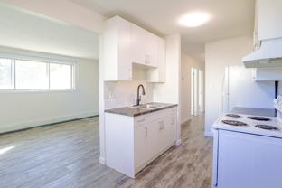 9748 149 St Nw - Photo 1 of 1