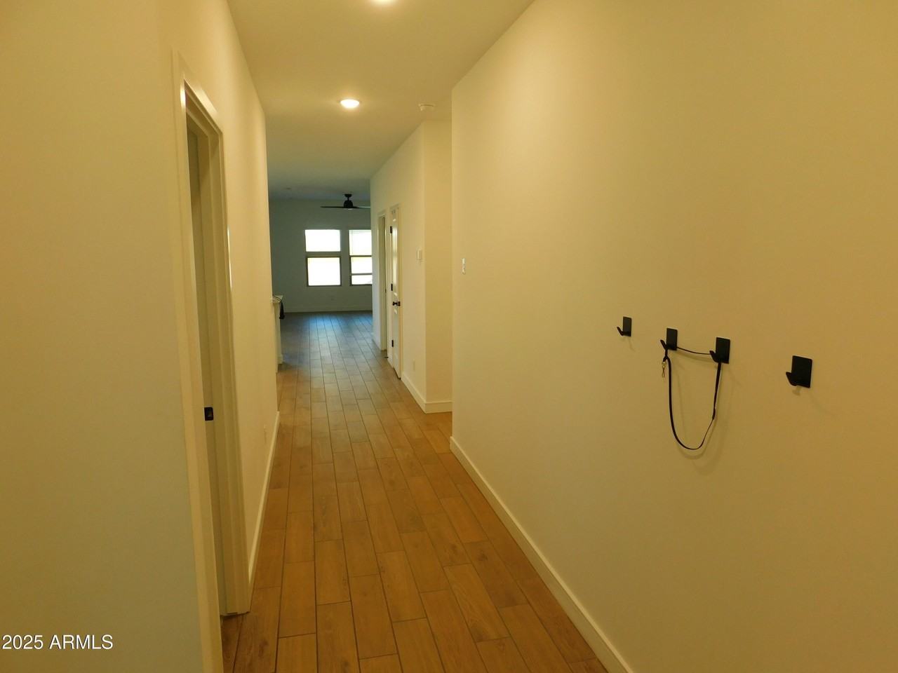 42510 W Vincent Dr - Photo 2 of 23