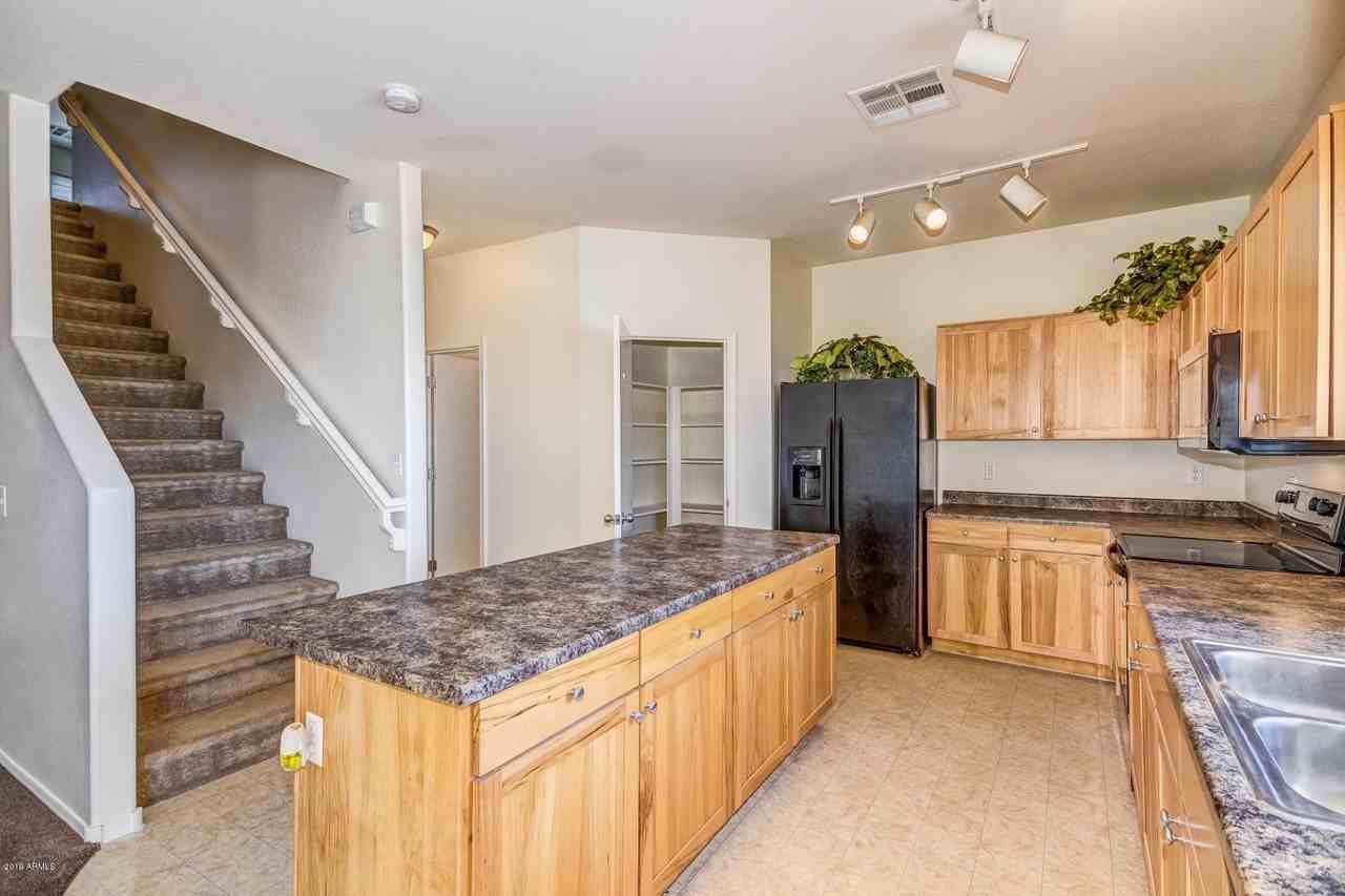 35634 W Costa Blanca Dr - Photo 4 of 22