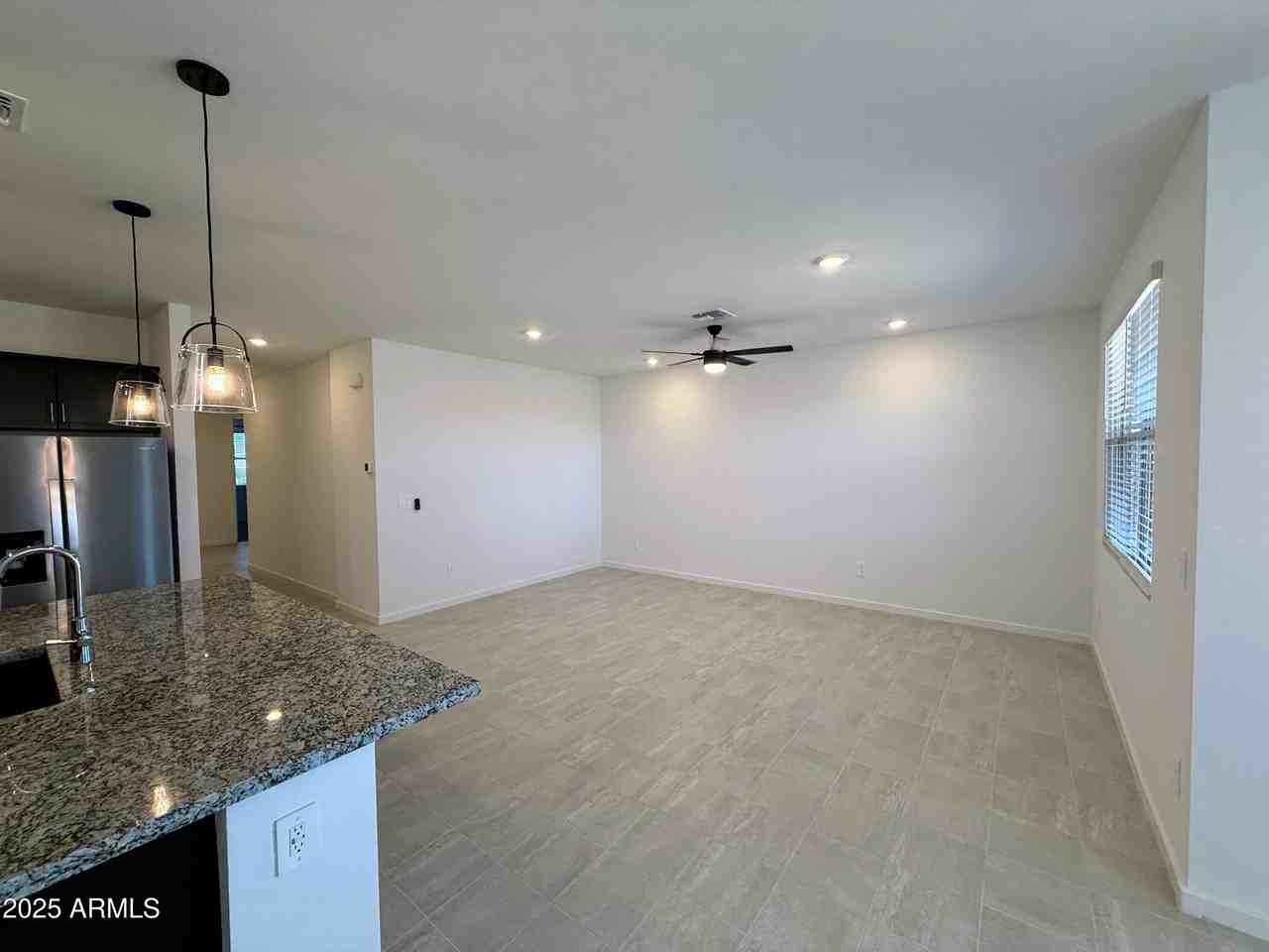 4169 W Yolanda Ln - Photo 5 of 22