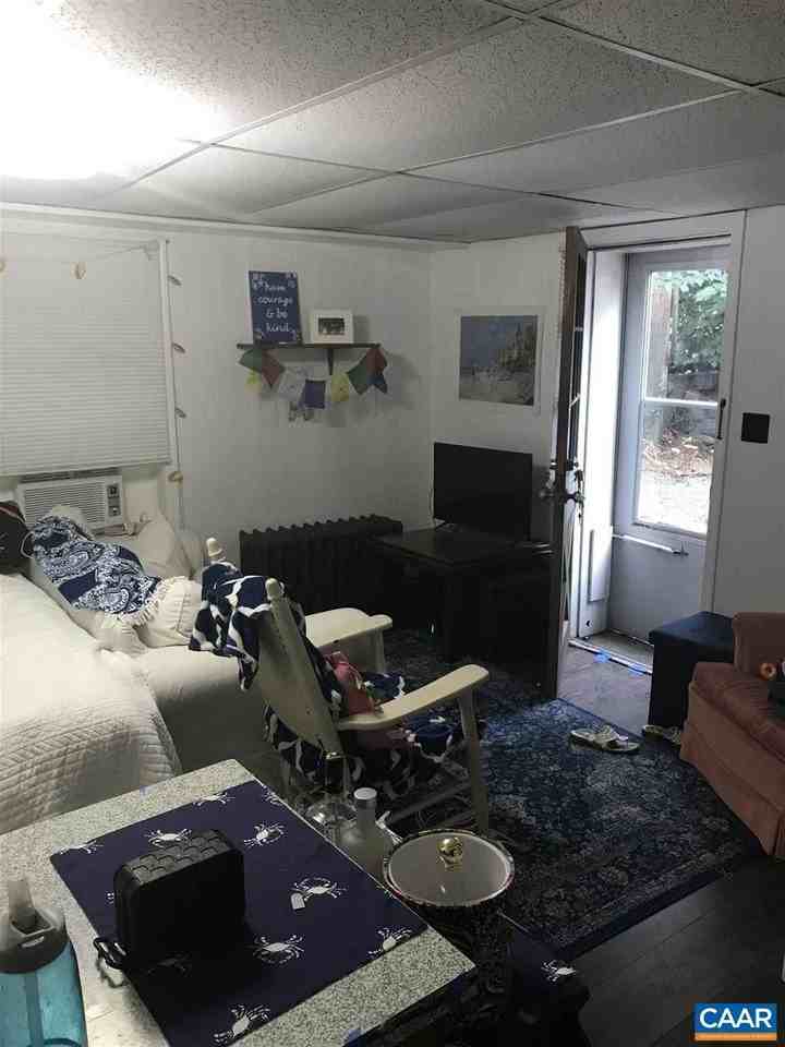 165 Madison Ln #F - Photo 2 of 3