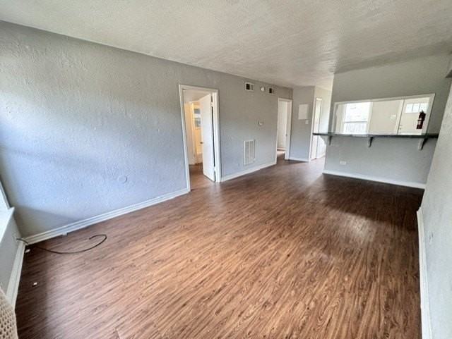 3120 Santa Fe St Apt 5 #5 - Photo 2 of 7